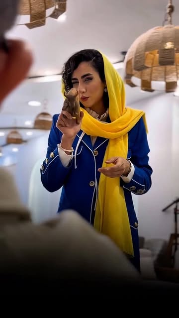 مبل با اسپیکر